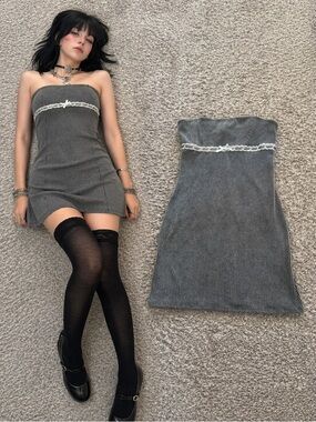 7 day wknd Vintage 90s Grunge Pinstripe Tube Mini Dress Lace Trim Goth Indie Y2K